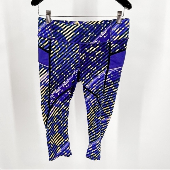 Athleta Women’s Mid Leggings Colorful Fun Pattern - Picture 1 of 5
